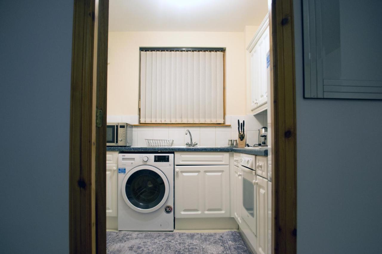 Superb 2 Bedroom Flat - Refurbished Dec 2024 Inverness Ngoại thất bức ảnh